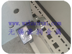 尼龍滑塊安裝示意圖